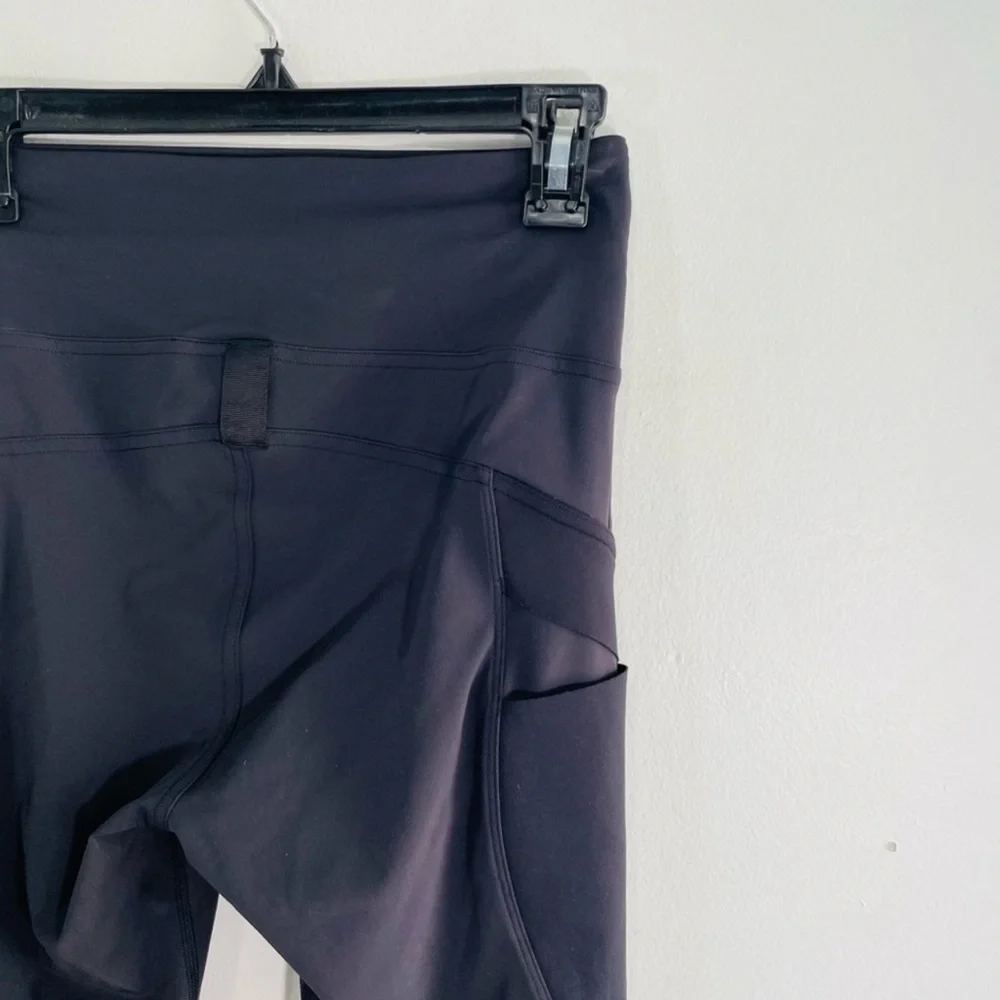 Lululemon Black Cargo Super-High-Rise Hiking Tight 25" Leggings Size 6 - Picture 10 of 12